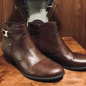 Unisa Brown Leather Ankle Boots, Size 9 1/2M